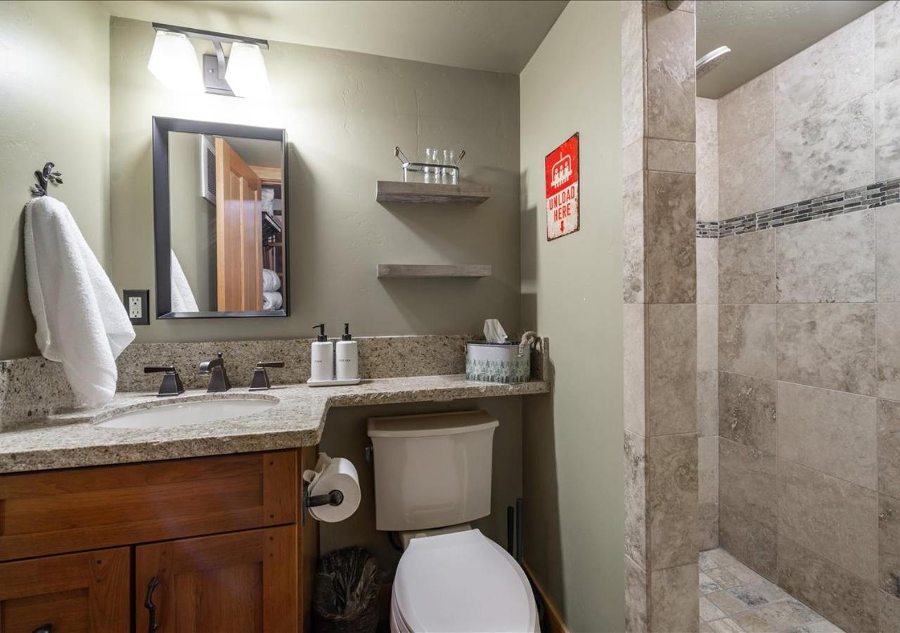 Cozy Northstar Village Condo Walk To Lifts 2 Full Ba Excellent Location Тракі Екстер'єр фото